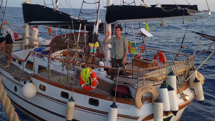 https://salarnews.in/public/uploads/images/newsimages/maannewsimage02102025_211106_Gaza flotilla.png